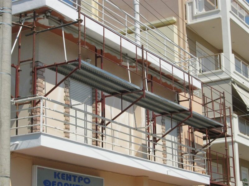 Suspended scaffolding
