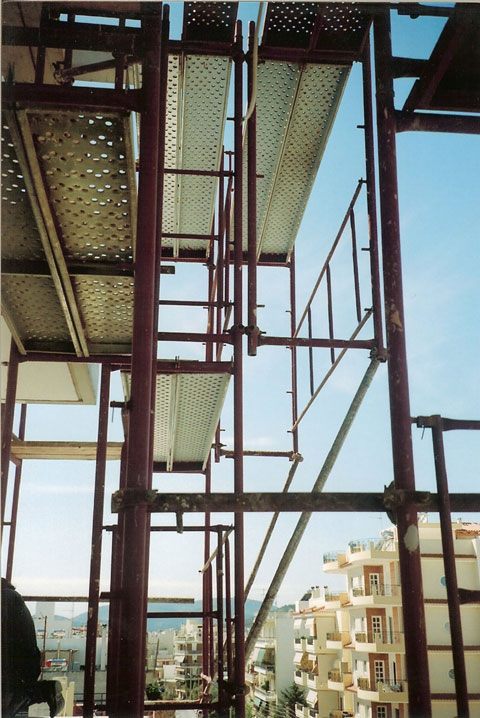 Suspended scaffolding