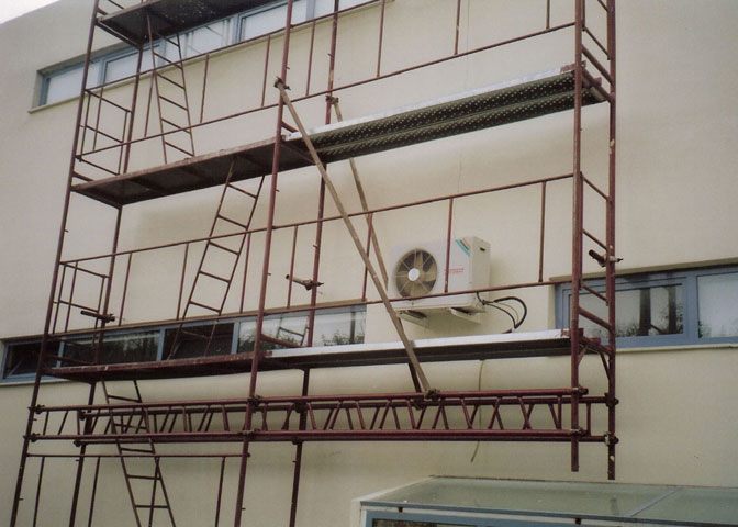 Suspended scaffolding