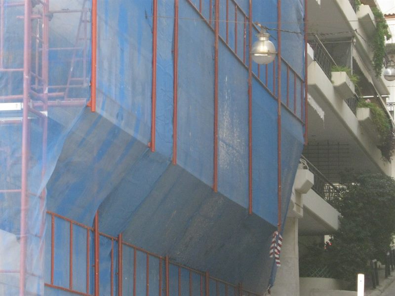 Scaffold bridge walkway