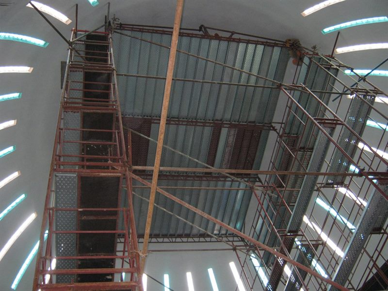 Scaffold bridge walkway