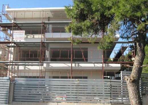 Facade scaffolding on an apartment building