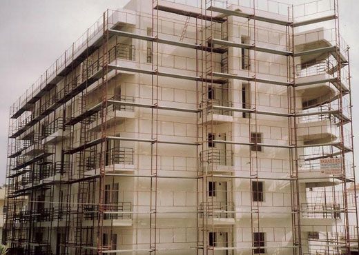 Facade scaffolding on an apartment building