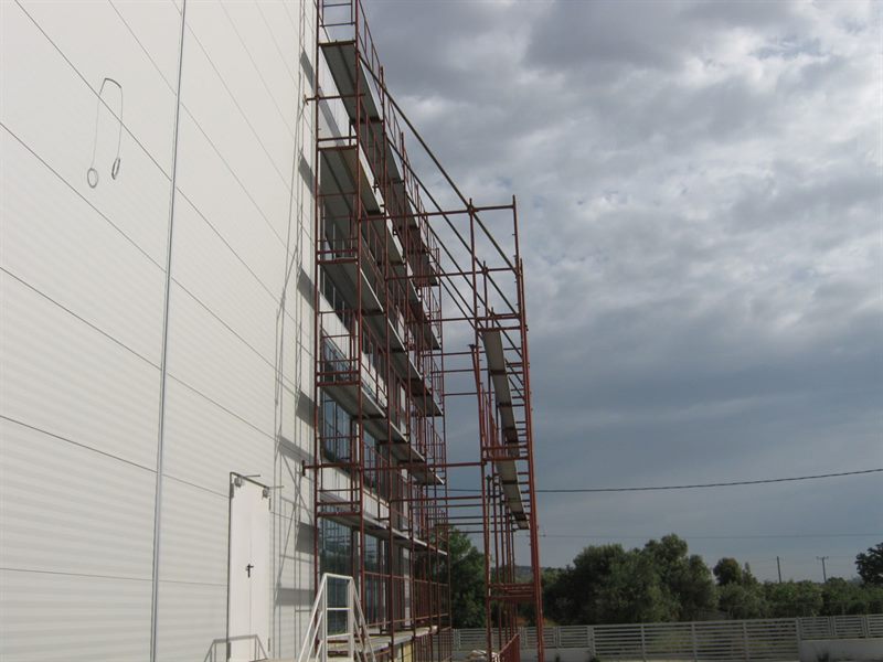 Facade scaffolding on an apartment building
