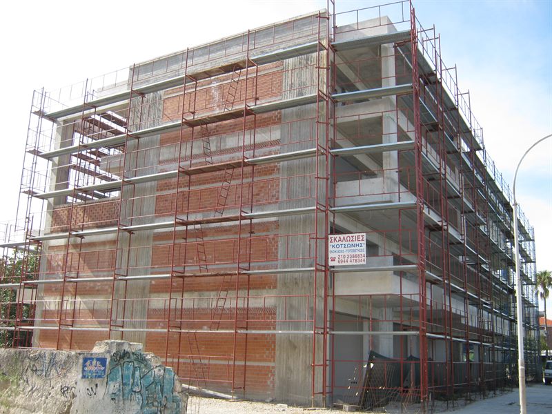Facade scaffolding on an apartment building