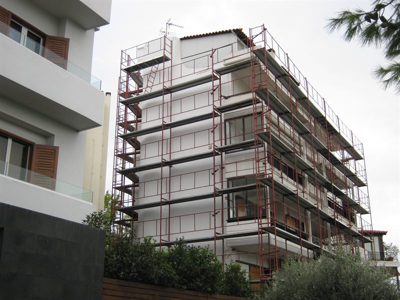 Facade scaffolding on an apartment building