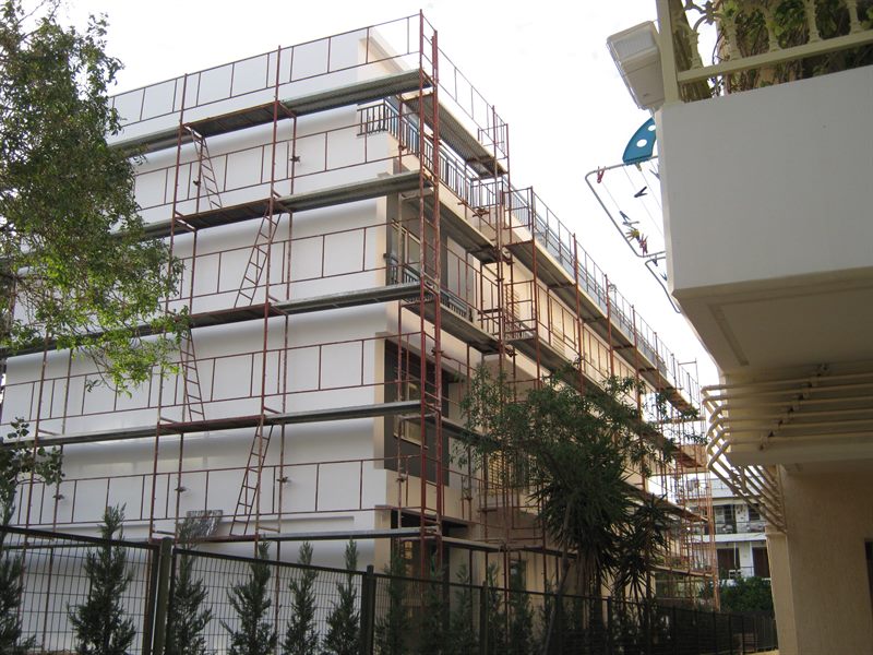 Facade scaffolding on an apartment building