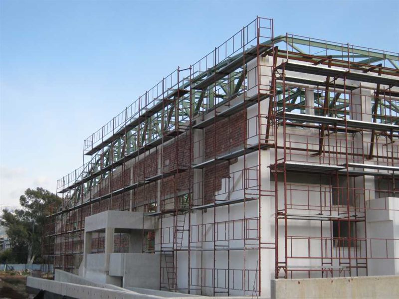 Facade scaffolding on an apartment building