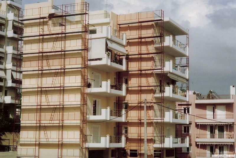 Facade scaffolding on an apartment building in Athens