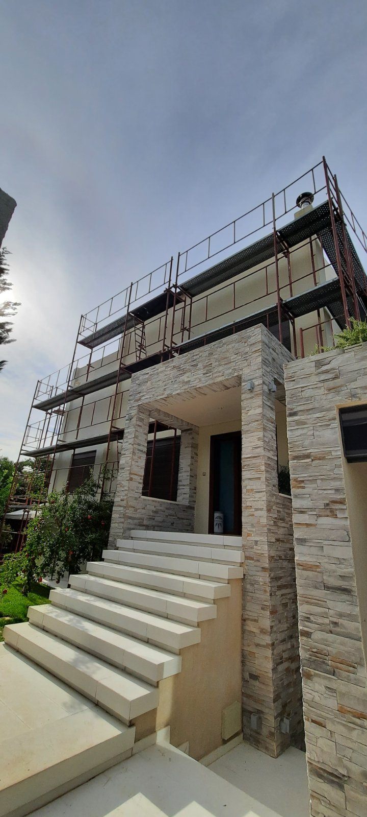 Scaffolding on a detached house