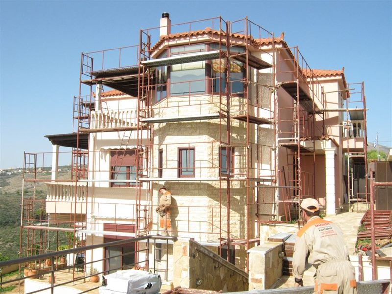 Scaffolding on a detached house